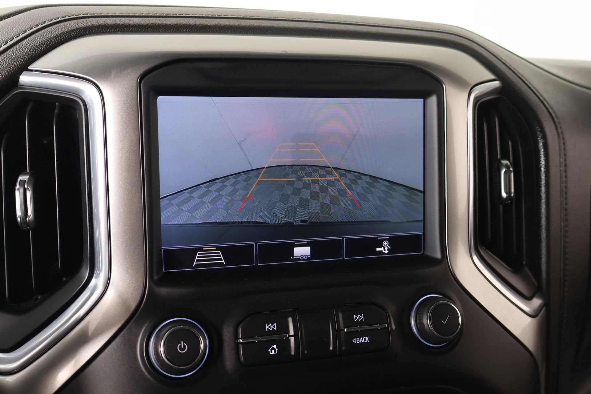 Used 2020 Chevrolet Silverado 1500 LT w/ Texas Edition AWD/4WD image 6