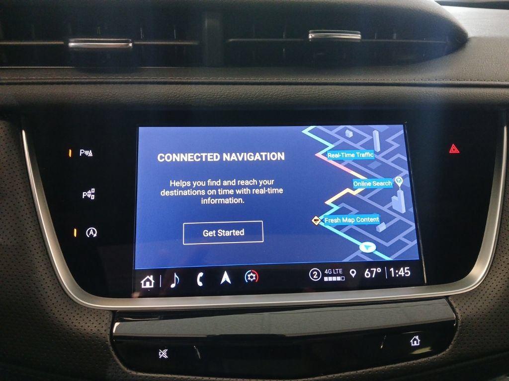 Certified 2025 Cadillac XT5 Premium Luxury w/ Technology Package AWD/4WD image 20
