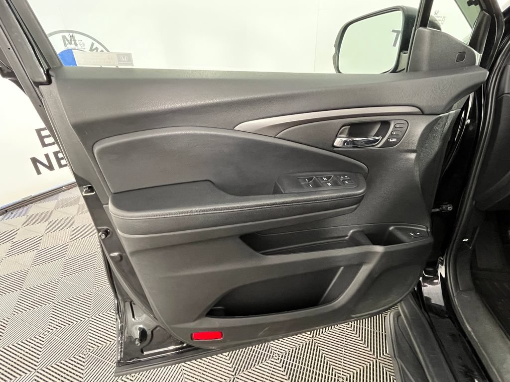 Used 2019 Honda Passport EX-L image 24
