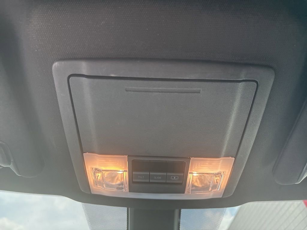 Used 2018 Ford Explorer Sport w/ Equipment Group 401A AWD/4WD image 18