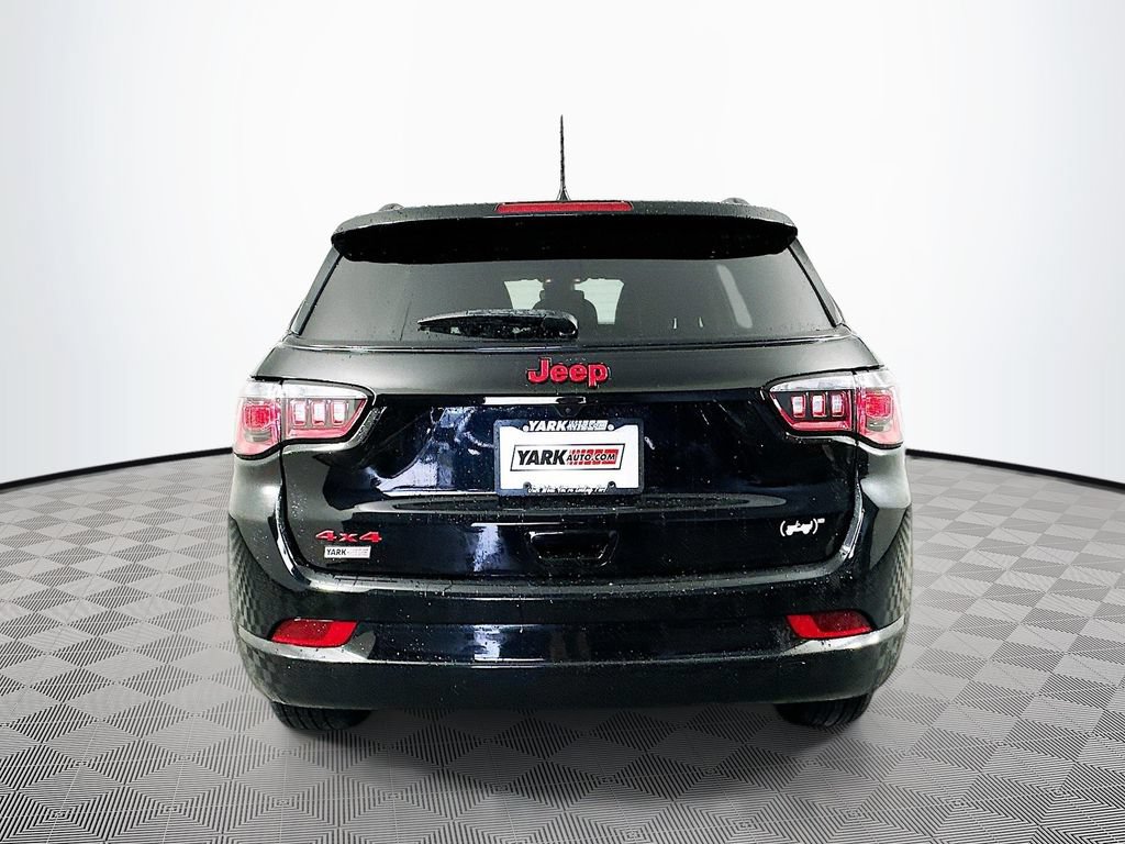 Certified 2023 Jeep Compass Limited AWD/4WD image 10