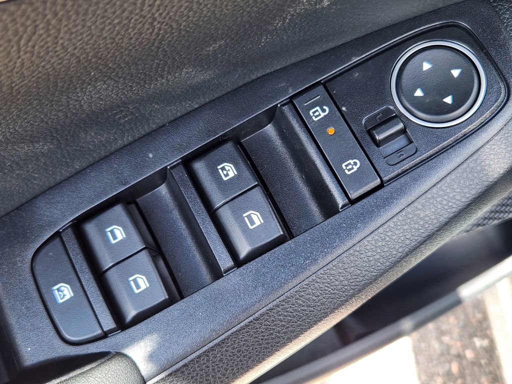 New 2026 Kia Seltos S image 7