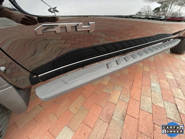 Used 2025 GMC Sierra 1500 AT4 w/ AT4 Premium Package image 26