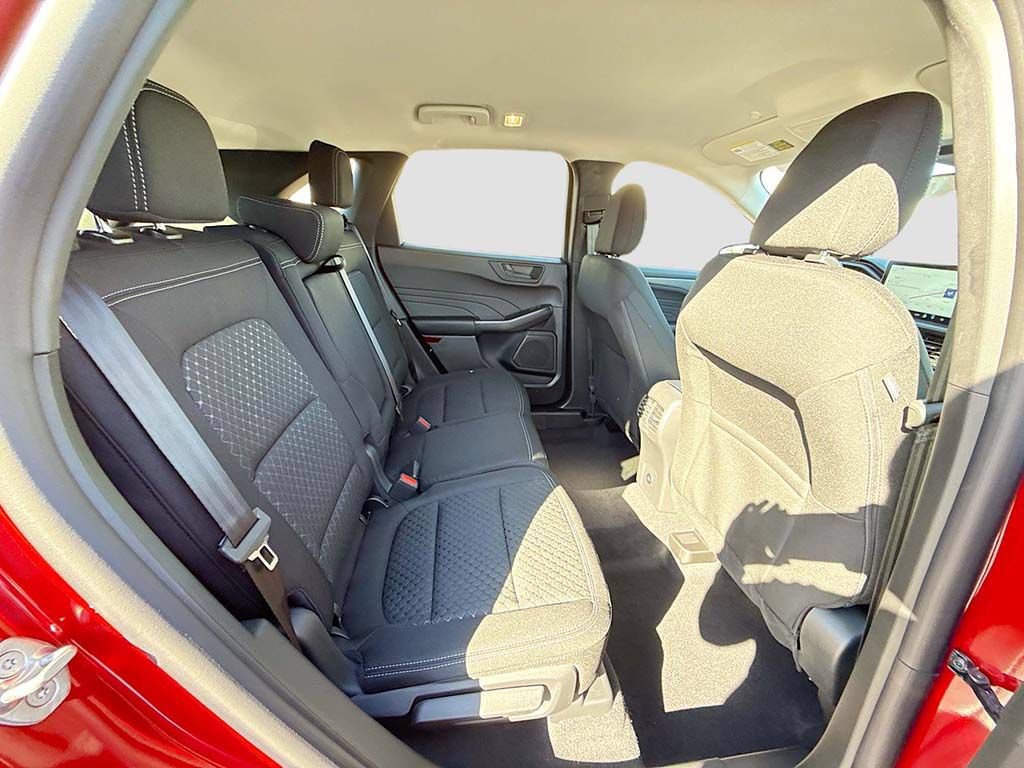 New 2026 Ford Escape Active w/ Tech Pack #1 AWD/4WD image 23