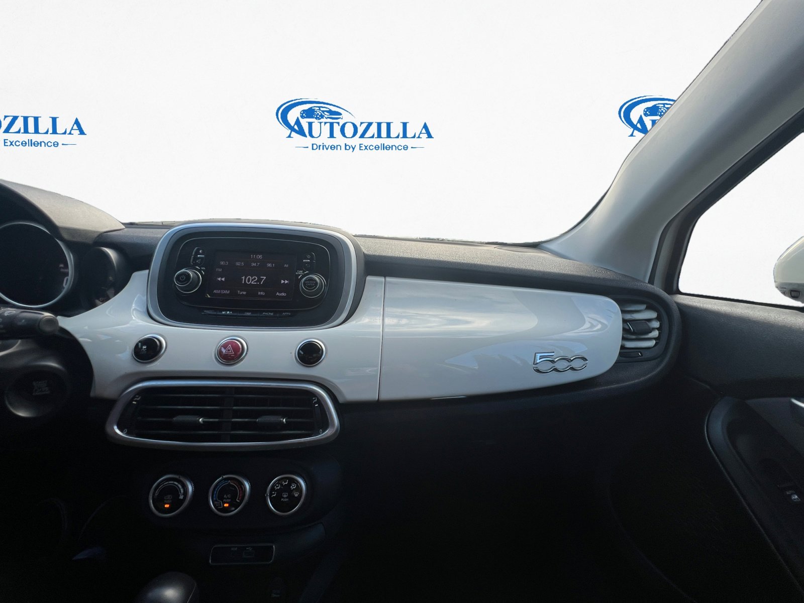 Used 2016 FIAT 500X Easy image 11