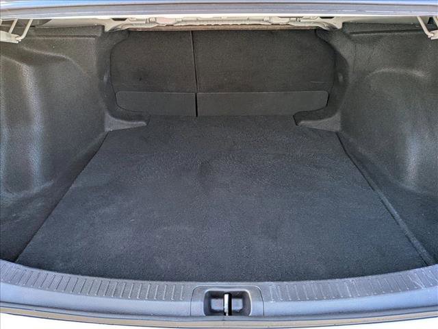 Used 2022 Toyota Corolla LE image 6
