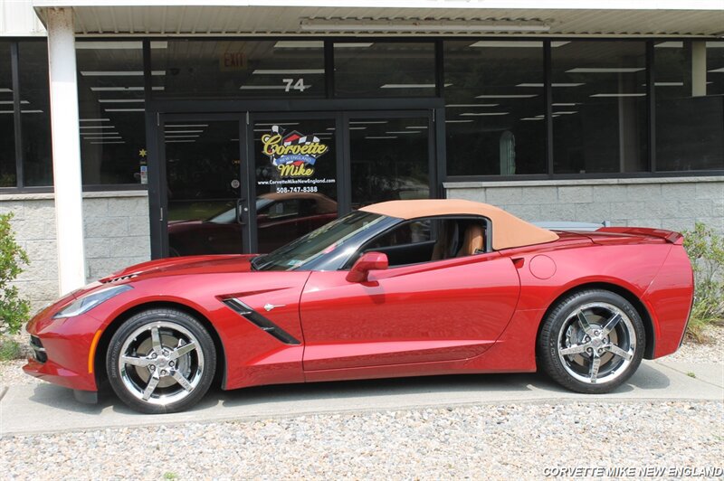 Used 2015 Chevrolet Corvette Stingray Convertible w/ 2LT Preferred Equipment Group RWD image 4