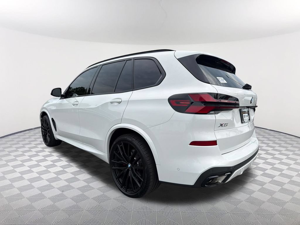 Used 2026 BMW X5 sDrive40i w/ M Sport Package RWD image 7