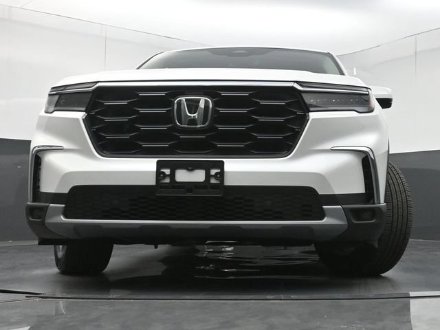 Used 2025 Honda Pilot EX-L image 36