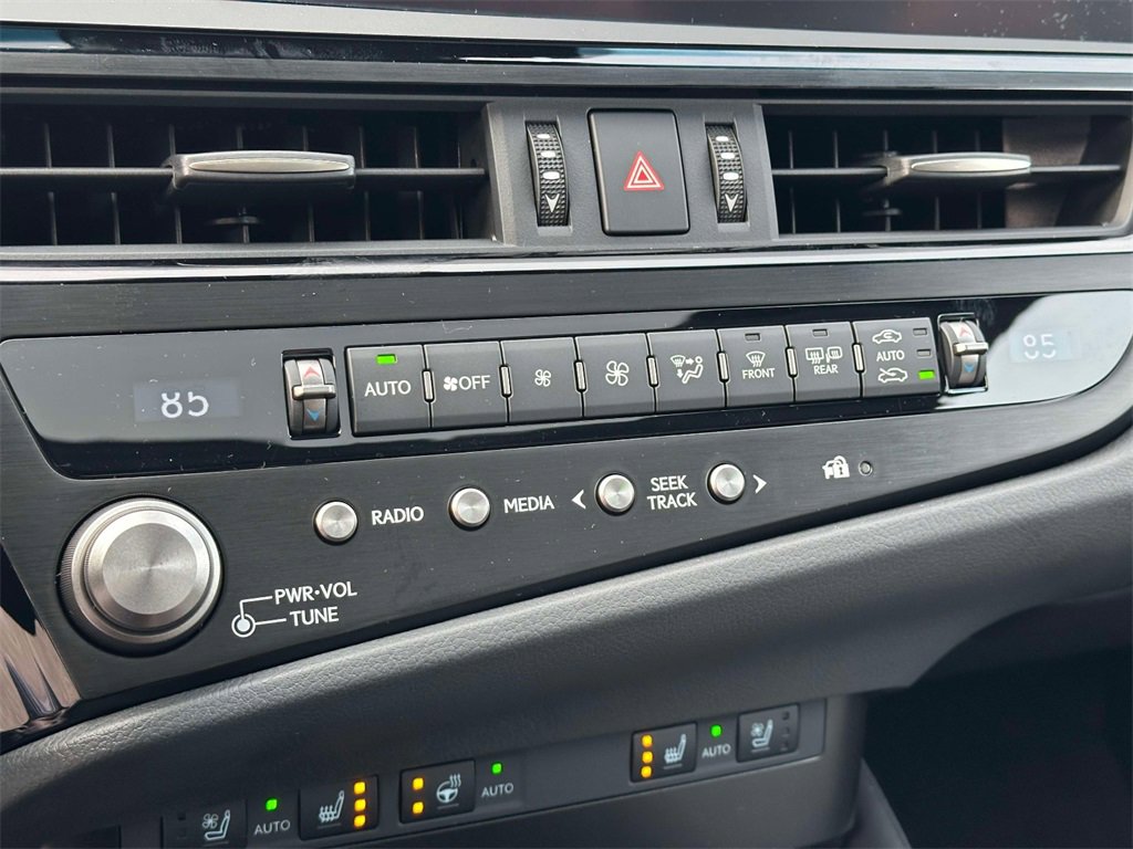 New 2025 Lexus ES 350 350 image 22