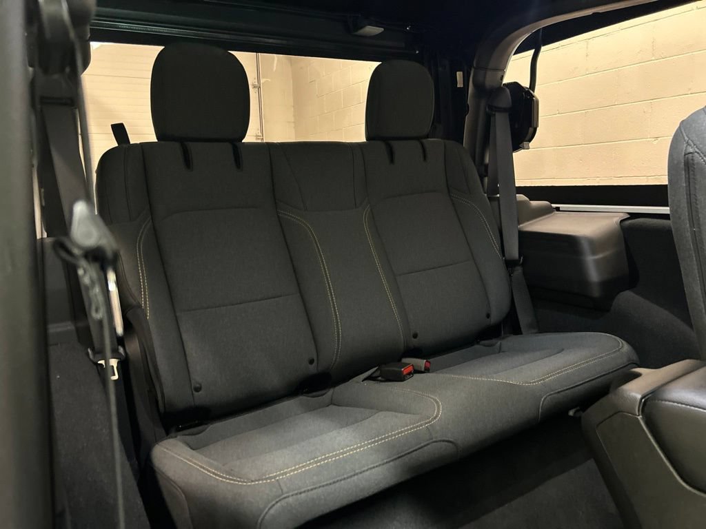 Used 2024 Jeep Wrangler Sport AWD/4WD image 9