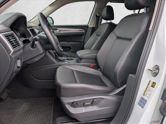 Used 2020 Volkswagen Atlas SE w/ Panoramic Sunroof Package FWD image 14