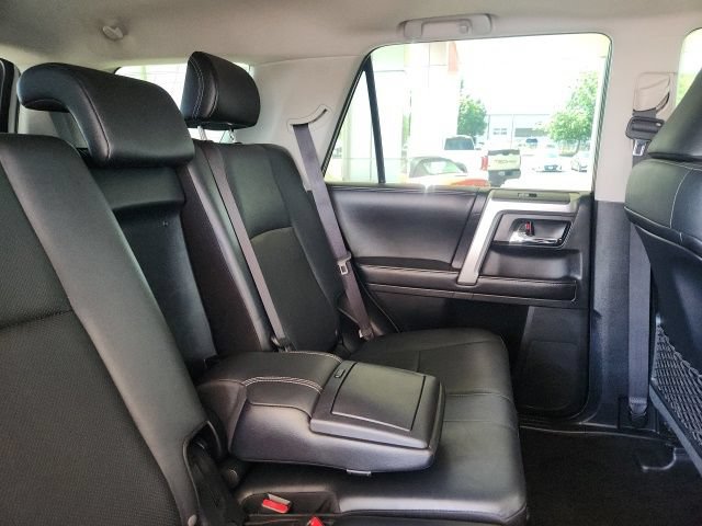 Certified 2016 Toyota 4Runner Limited AWD/4WD image 26