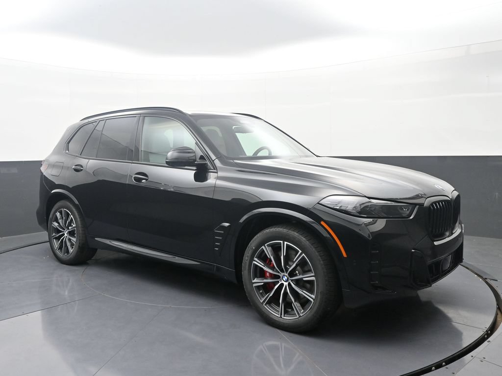 New 2026 BMW X5 xDrive50e w/ M Sport Package AWD/4WD image 3