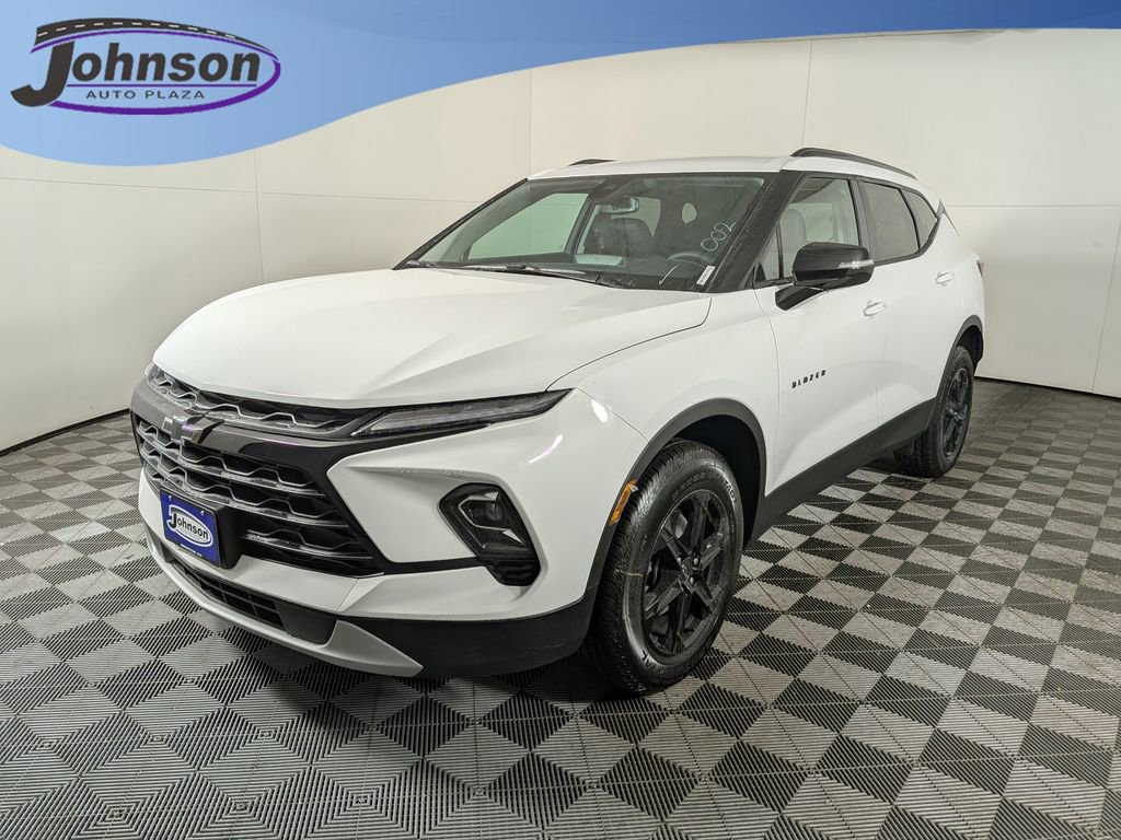 New 2026 Chevrolet Blazer LT w/ Midnight/Sport Edition
