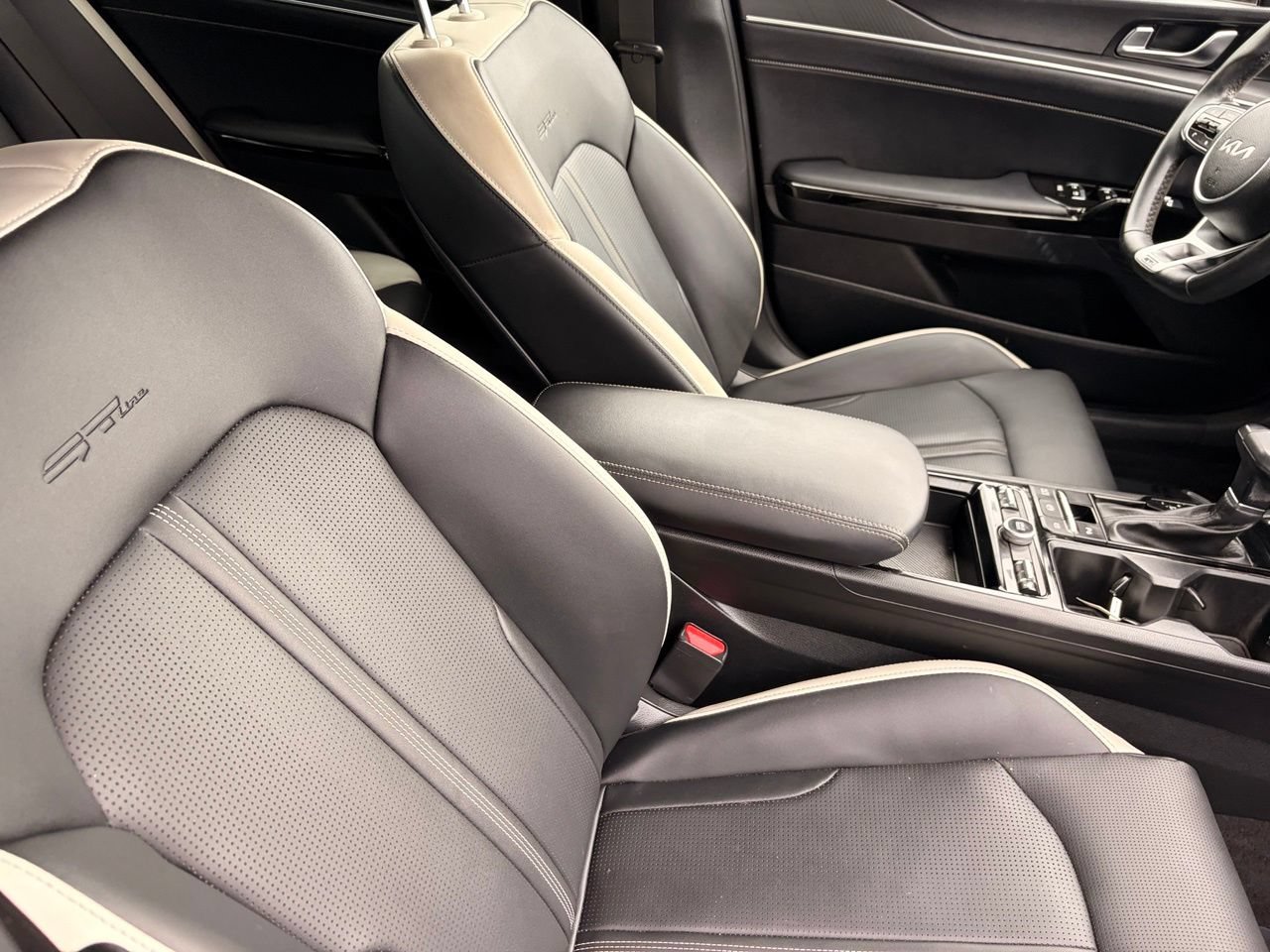 Used 2025 Kia K5 GT-Line FWD image 10