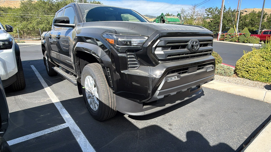 New 2026 Toyota Tacoma SR5