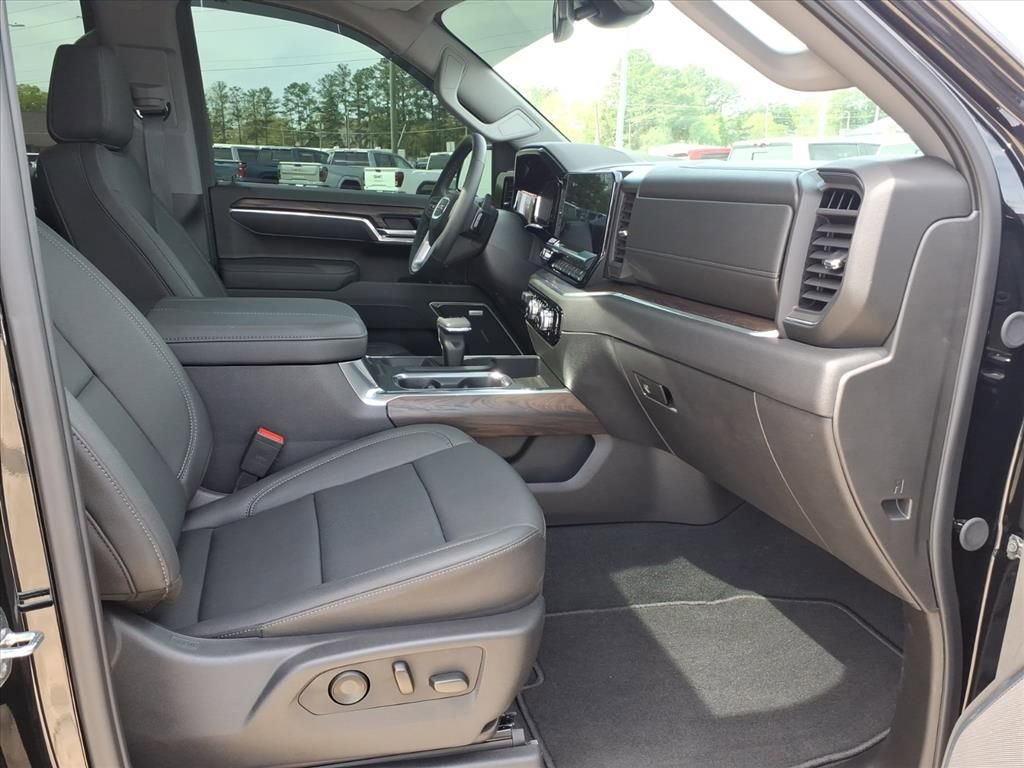 Used 2025 GMC Sierra 1500 SLT w/ SLT Premium Plus Package image 11