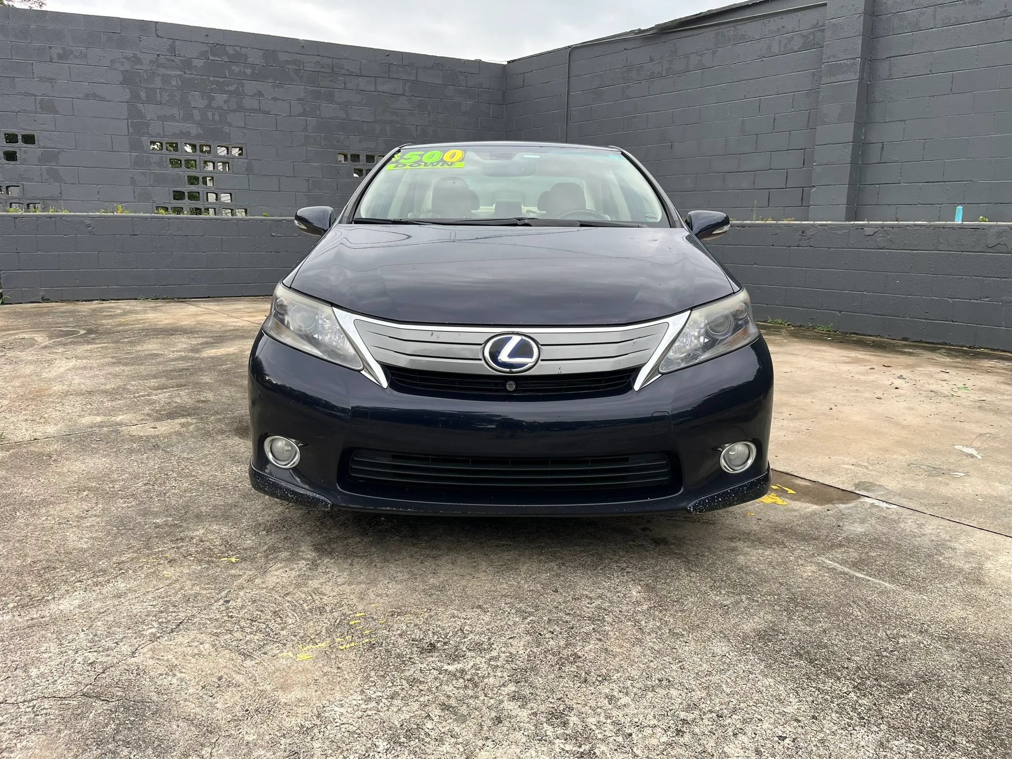 Used 2010 Lexus HS 250h Premium w/ Park Assist Pkg FWD image 2