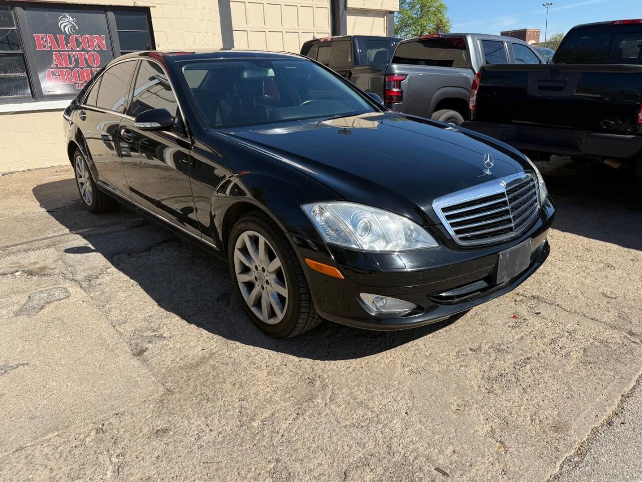 Used 2008 Mercedes-Benz S 550 4MATIC image 3