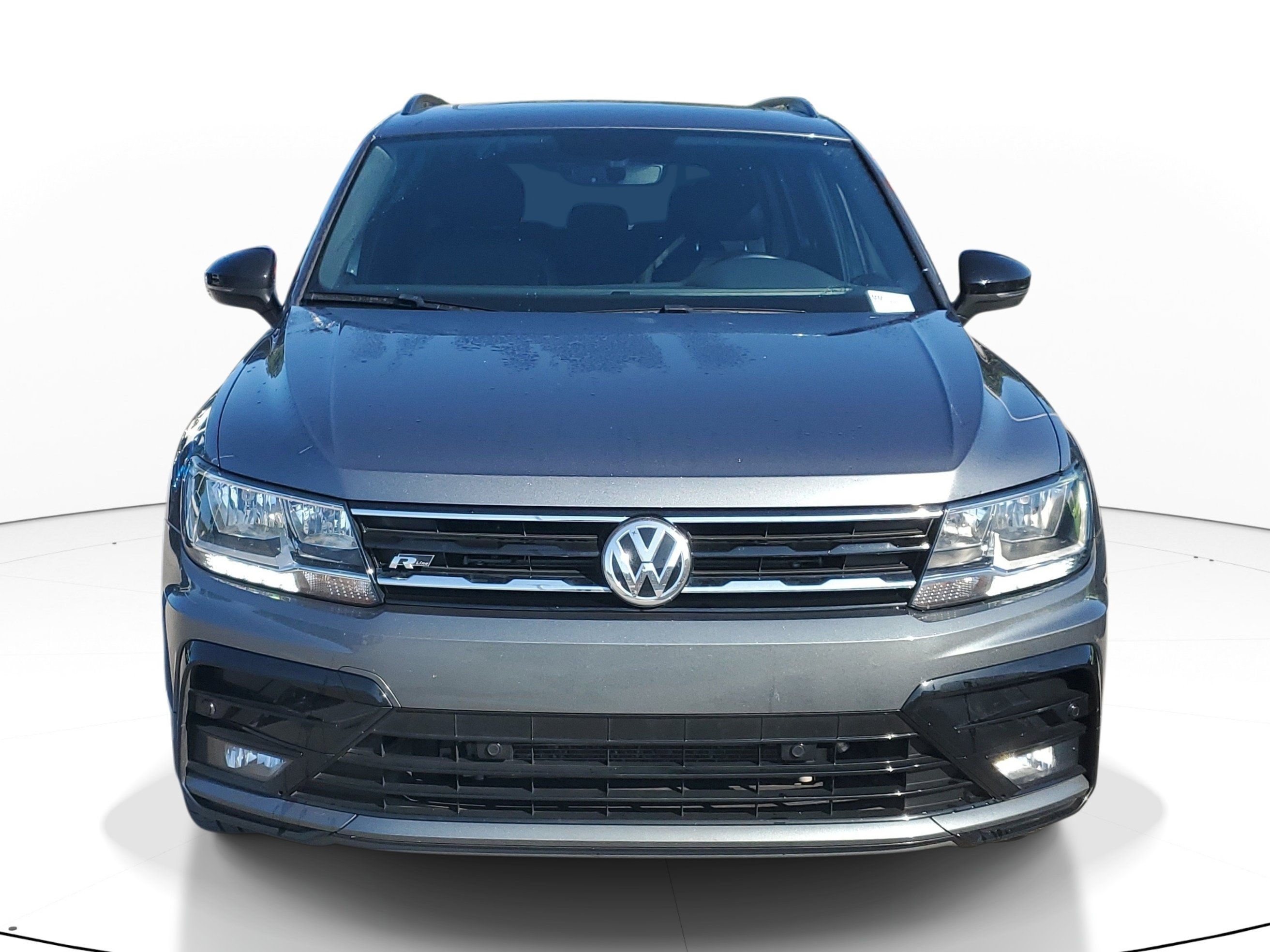 Used 2021 Volkswagen Tiguan SE R-Line FWD image 3