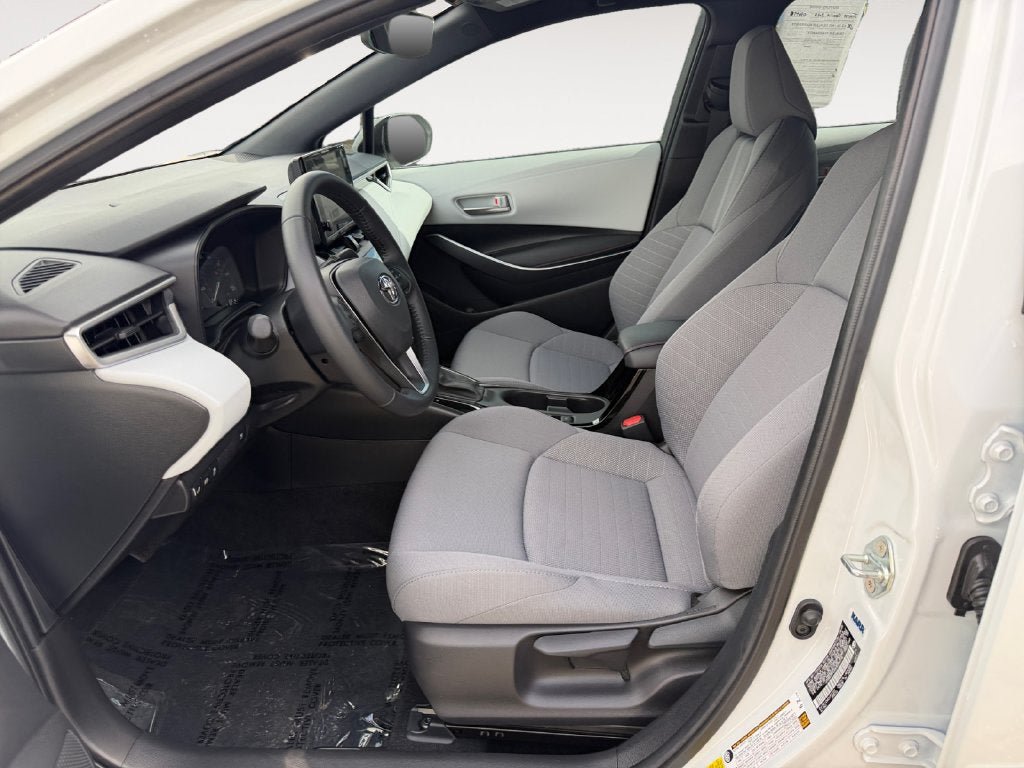 Used 2025 Toyota Corolla SE w/ Carpet Mat Package (TMS) FWD image 6