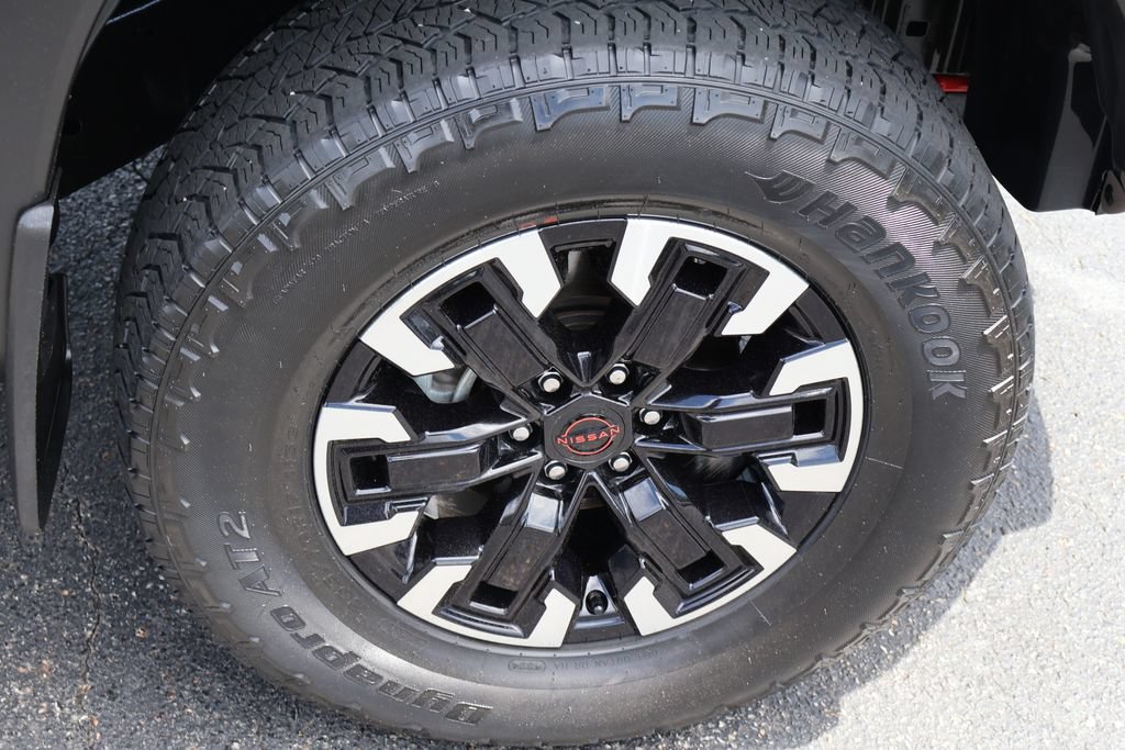 Used 2024 Nissan Frontier PRO-4X w/ Off-Road Protection Package AWD/4WD image 26