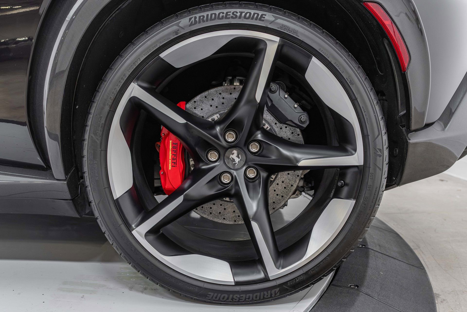 Certified 2024 Ferrari Purosangue AWD/4WD image 17