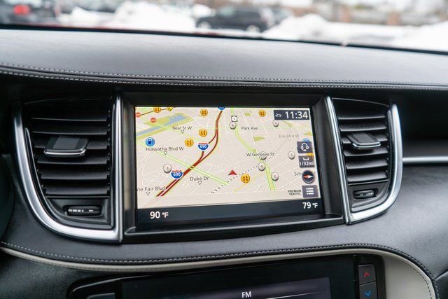 Used 2023 INFINITI QX55 Essential image 30