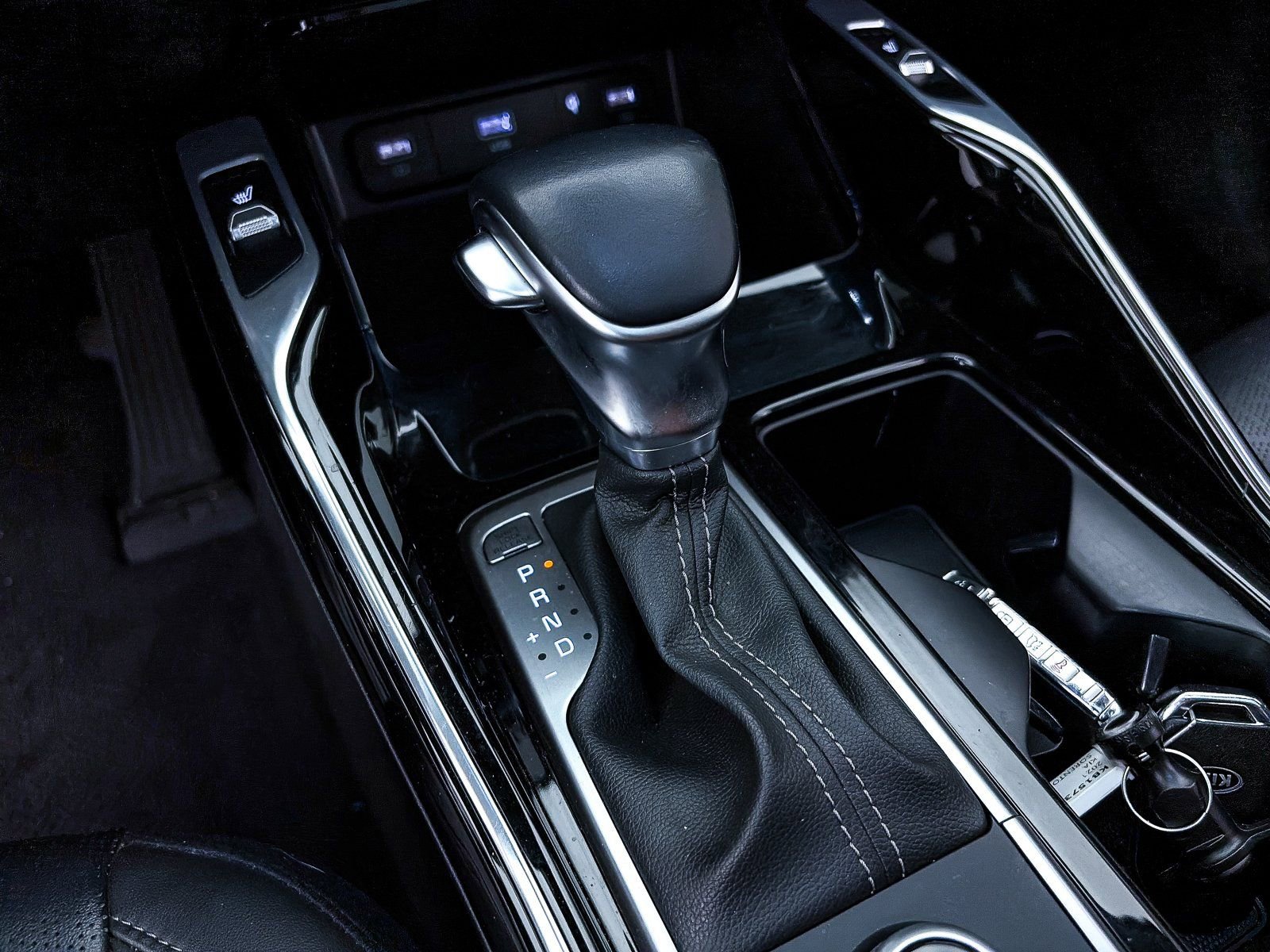 Used 2021 Kia Sorento SX image 25