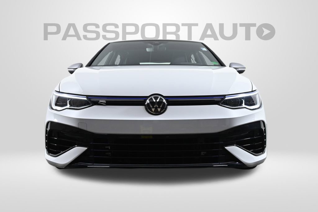 Used 2024 Volkswagen Golf R image 2