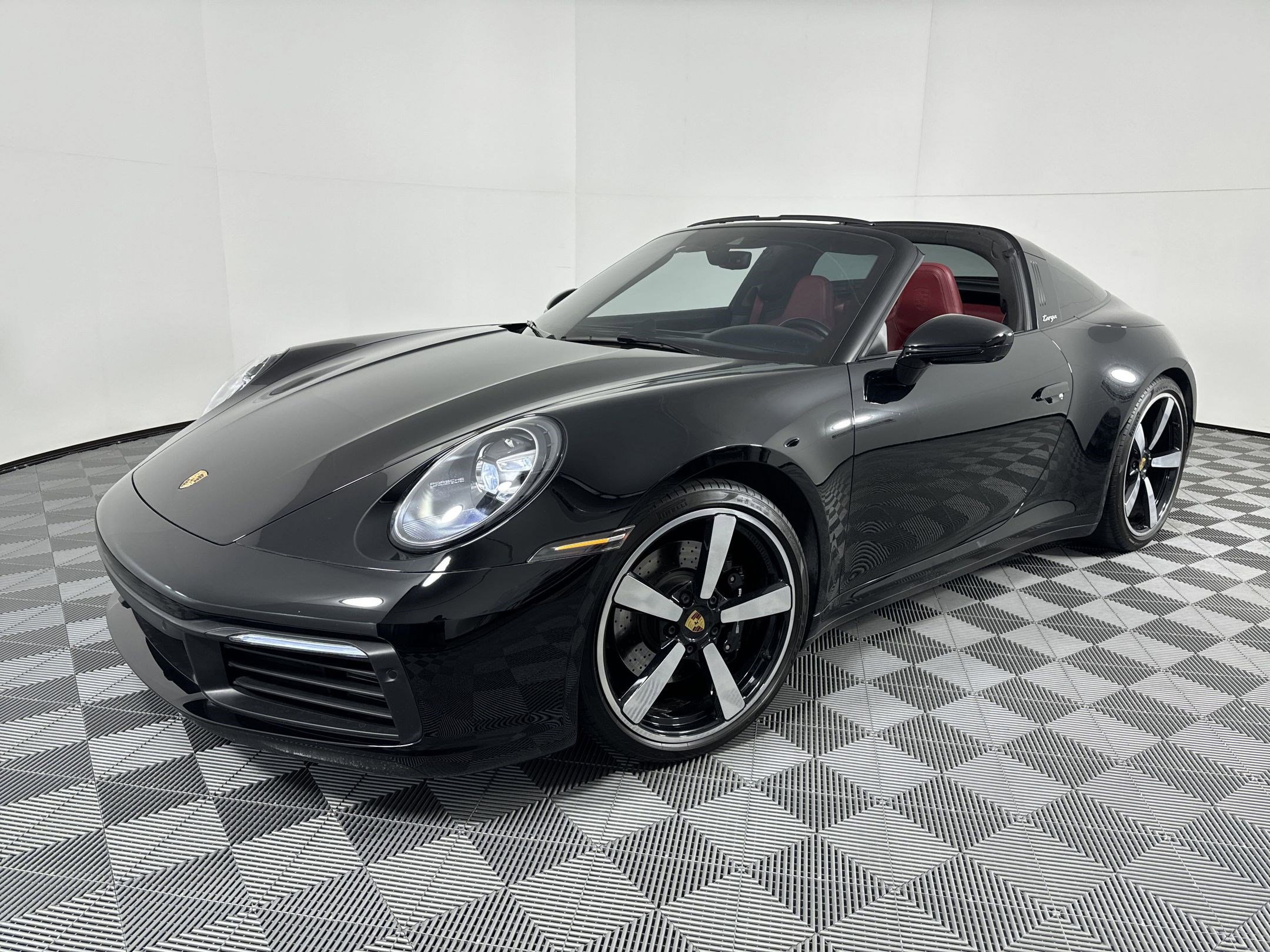 Certified 2021 Porsche 911
