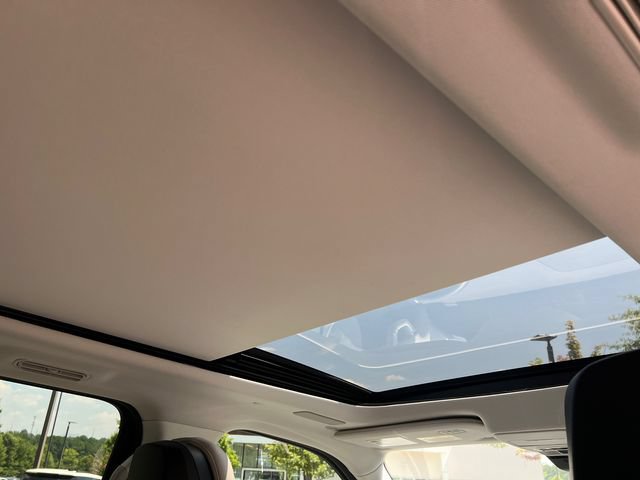 New 2026 Lincoln Navigator Reserve AWD/4WD image 19