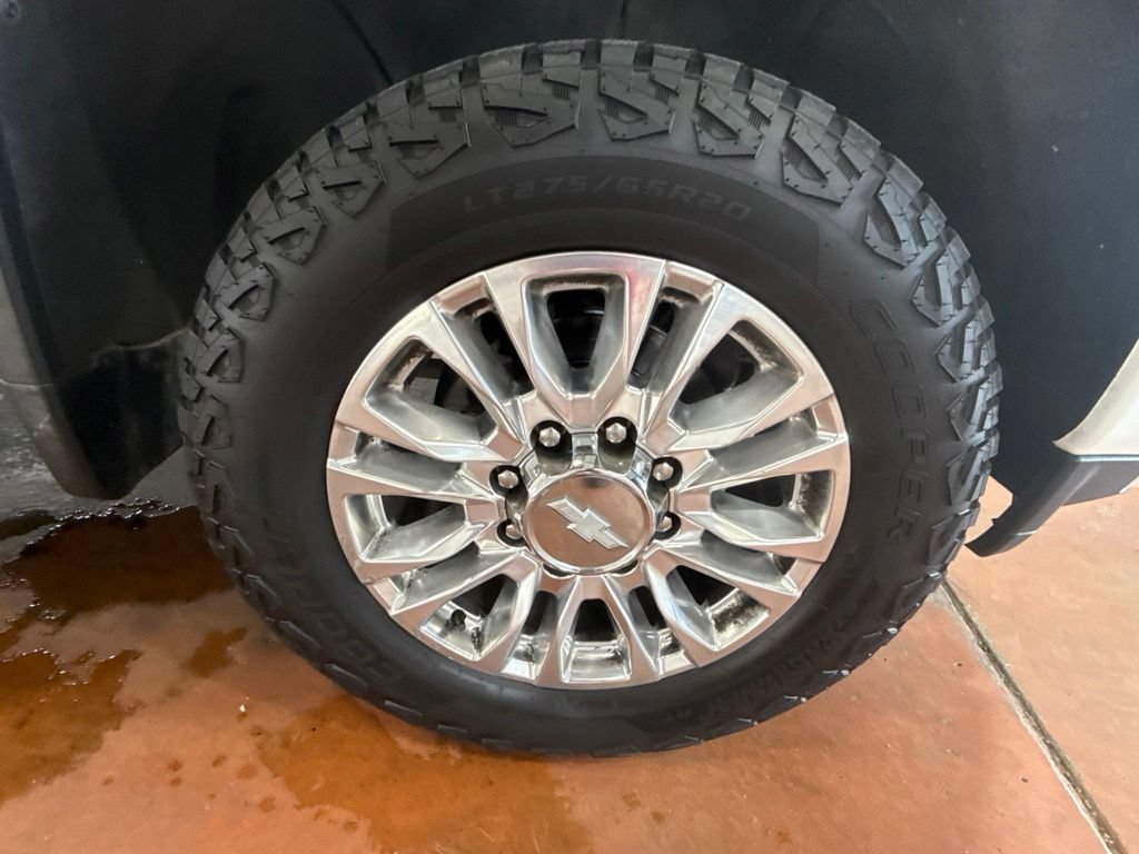 Used 2020 Chevrolet Silverado 2500 High Country w/ Z71 Off-Road Package AWD/4WD image 10