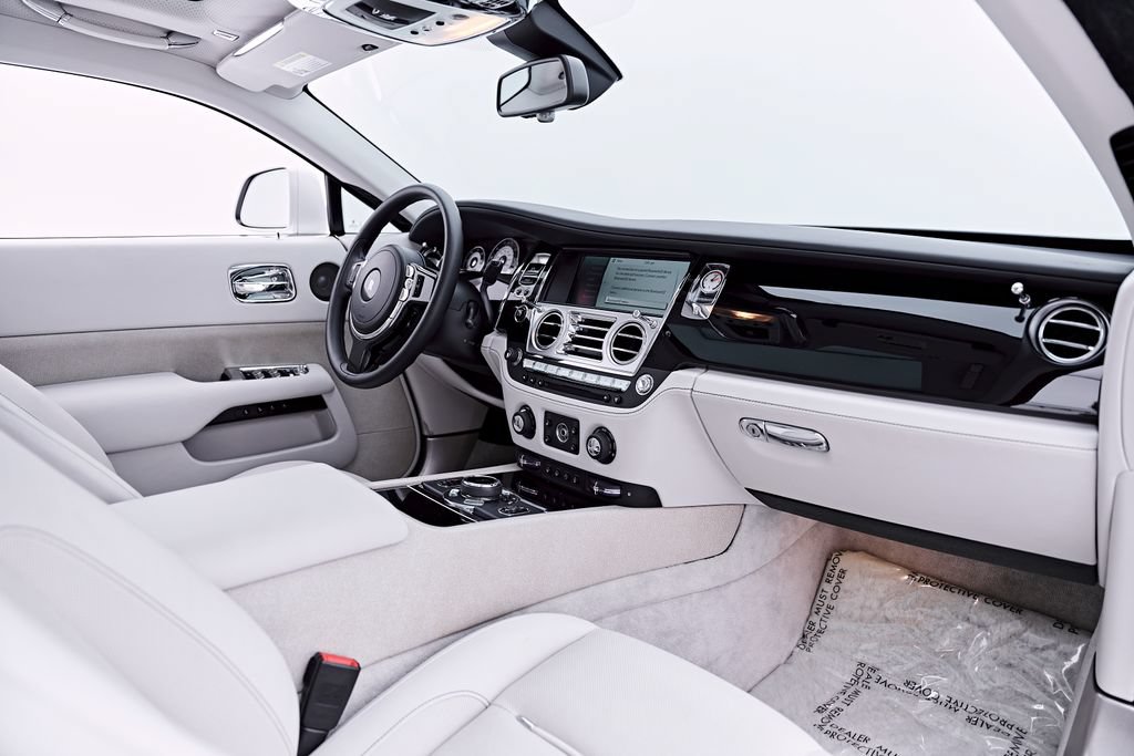 Used 2014 Rolls-Royce Wraith RWD image 43