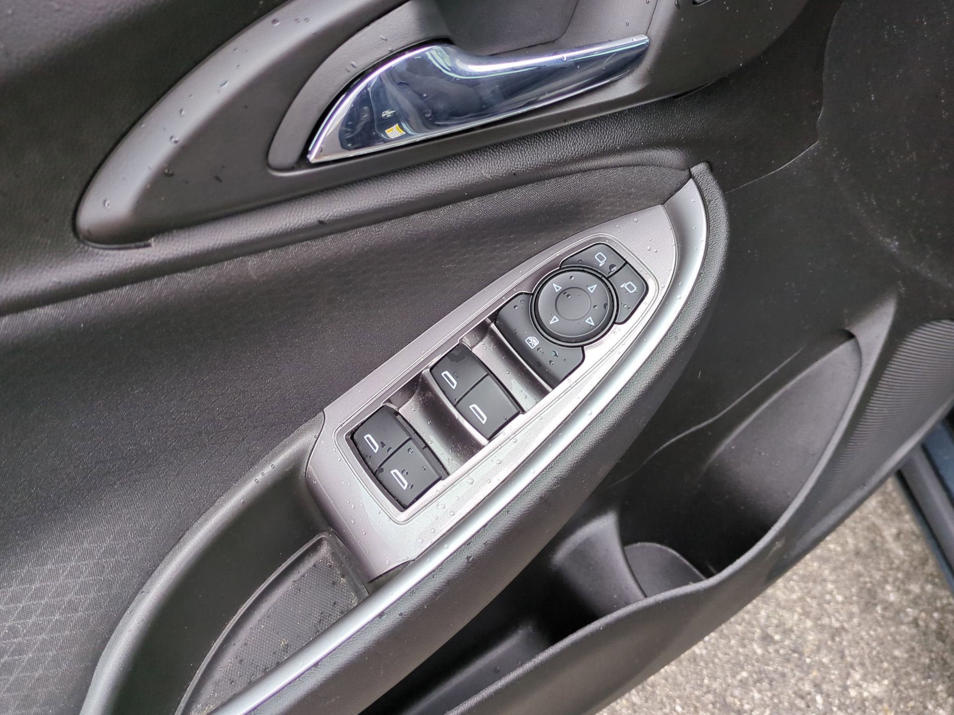 Used 2020 Chevrolet Malibu LS FWD image 22