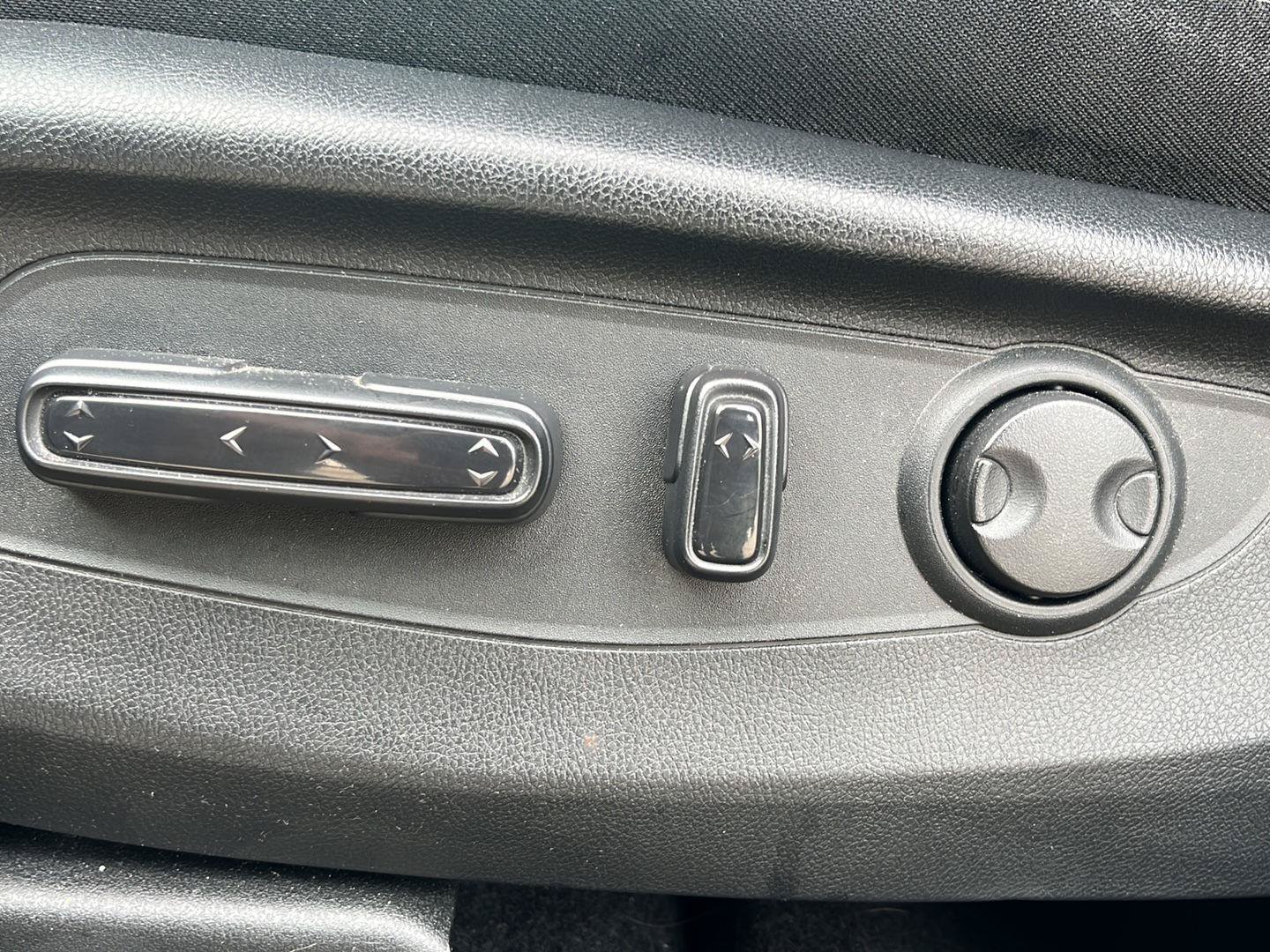 Certified 2024 Honda CR-V EX image 3