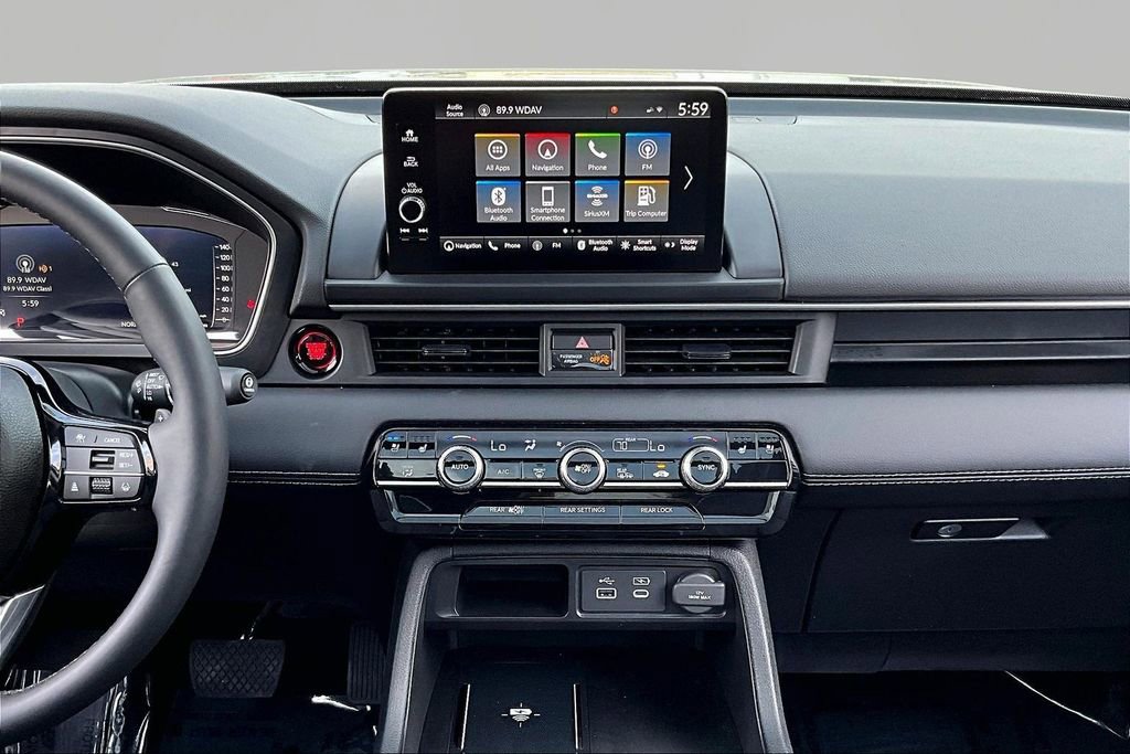 Certified 2025 Honda Pilot Elite image 9