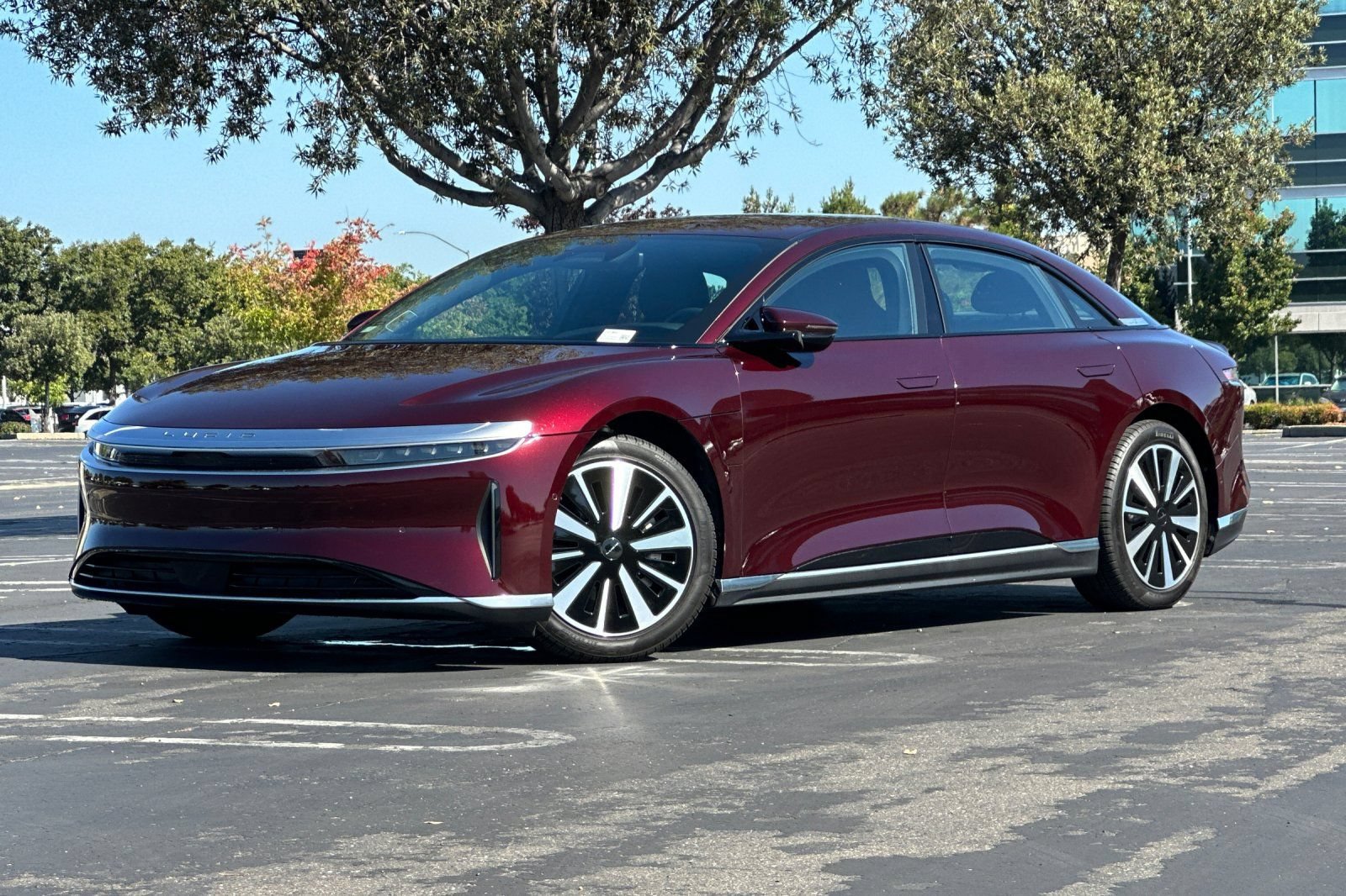 Used 2025 Lucid Air Pure RWD image 8