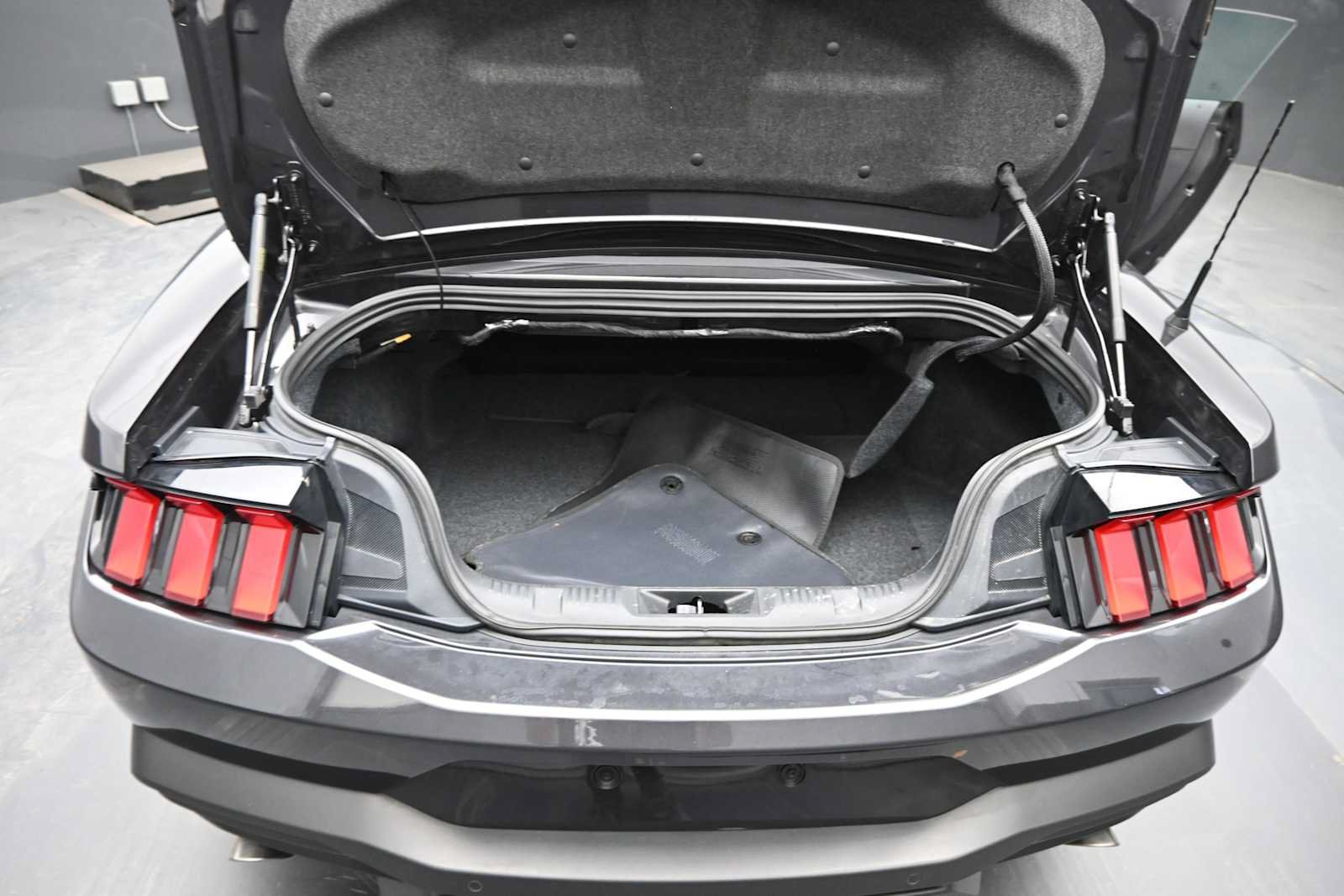 Used 2024 Ford Mustang Premium RWD image 14
