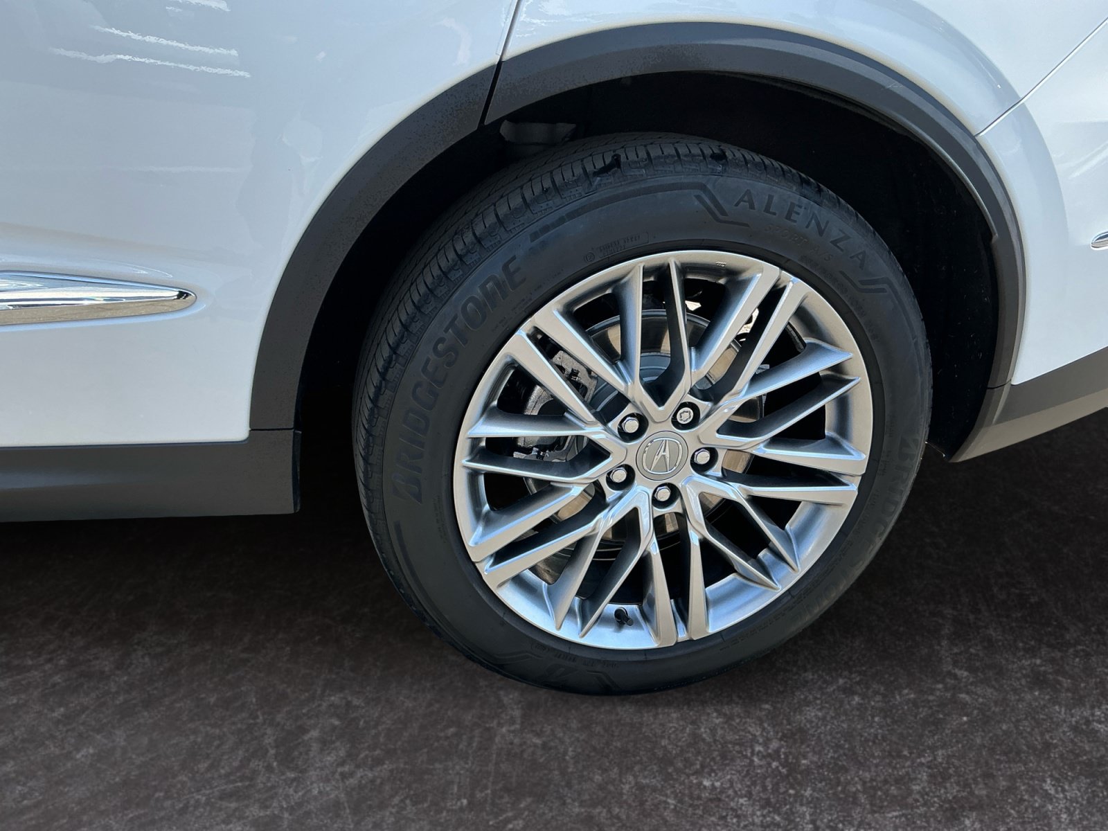 Used 2023 Acura MDX w/ Advance Package AWD/4WD image 9