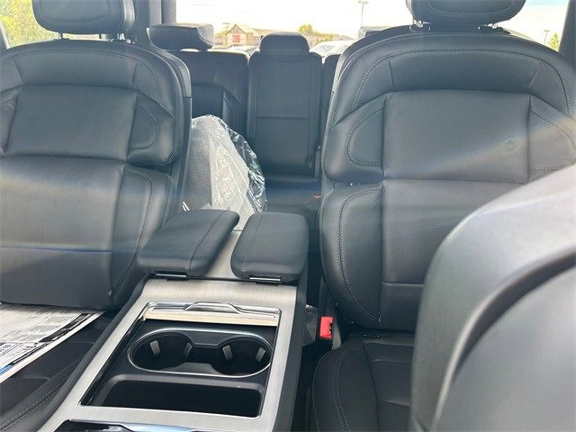 New 2025 Lincoln Navigator Reserve w/ Jet Appearance Package image 47