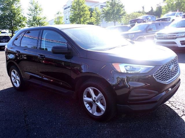 Used 2024 Ford Edge SE AWD/4WD image 11