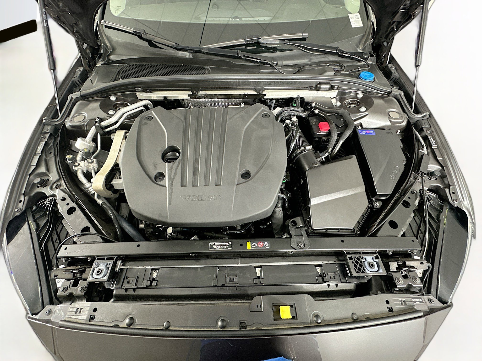 Used 2024 Volvo S60 B5 Core FWD image 33