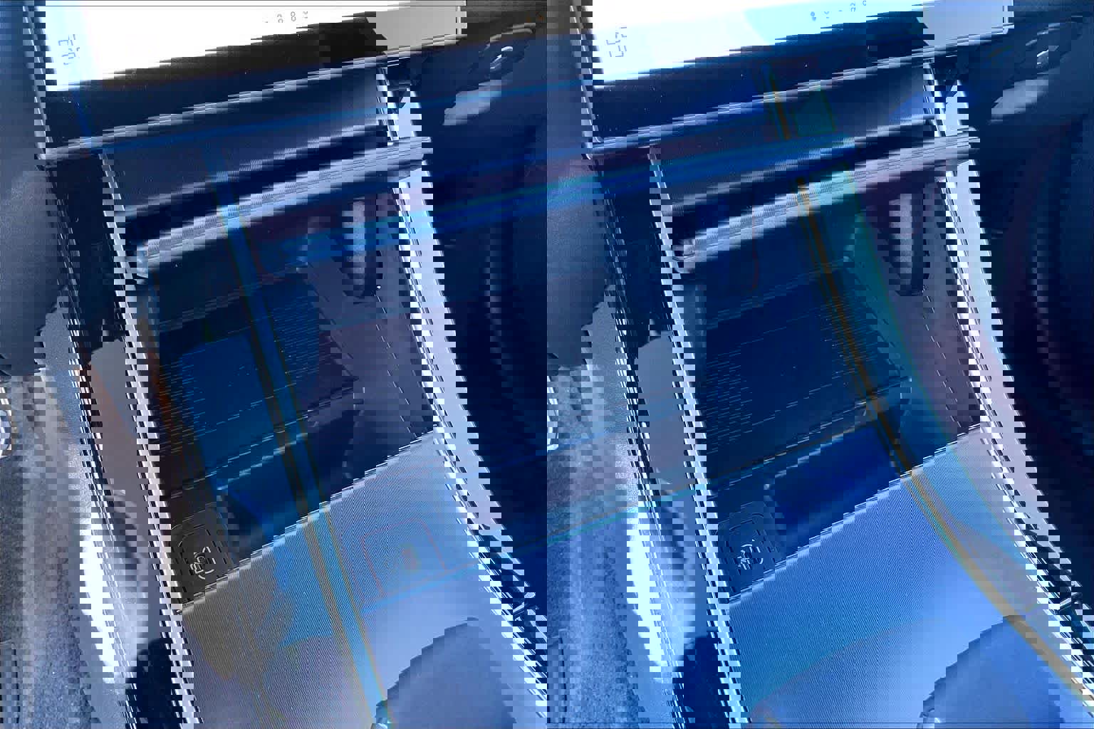 New 2026 Land Rover Range Rover Velar Dynamic SE image 23