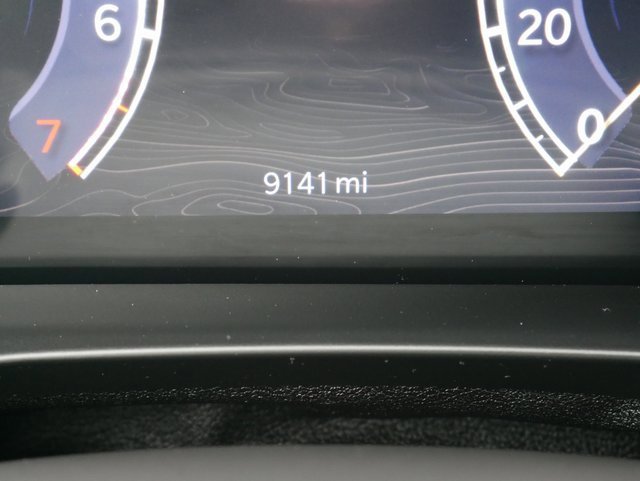 Used 2025 Jeep Grand Cherokee Altitude image 30