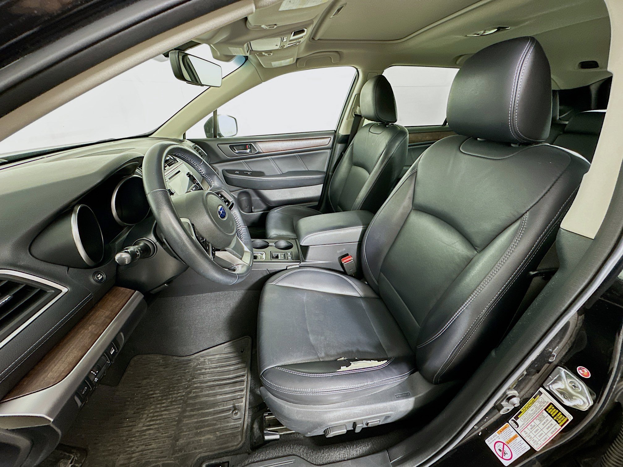 Used 2018 Subaru Outback 2.5i Limited AWD/4WD image 13