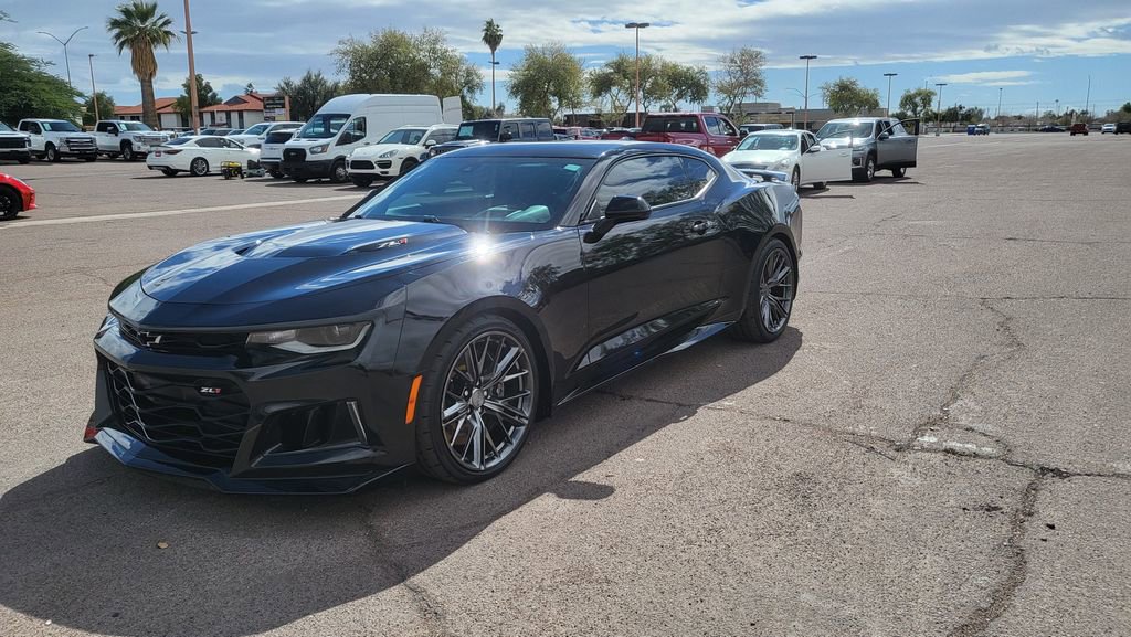 Used 2023 Chevrolet Camaro ZL1 image 4