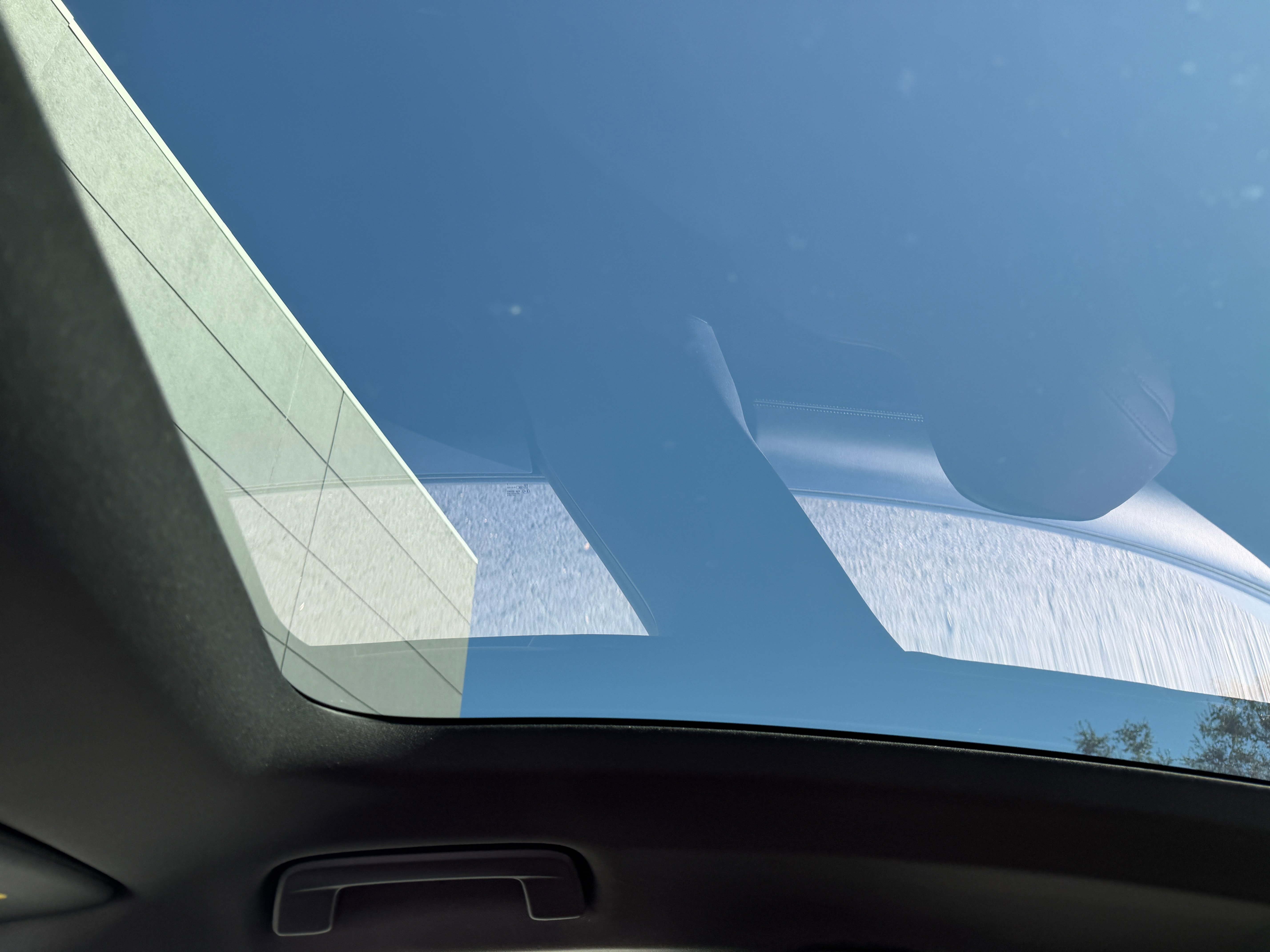 Certified 2023 Porsche Taycan image 27