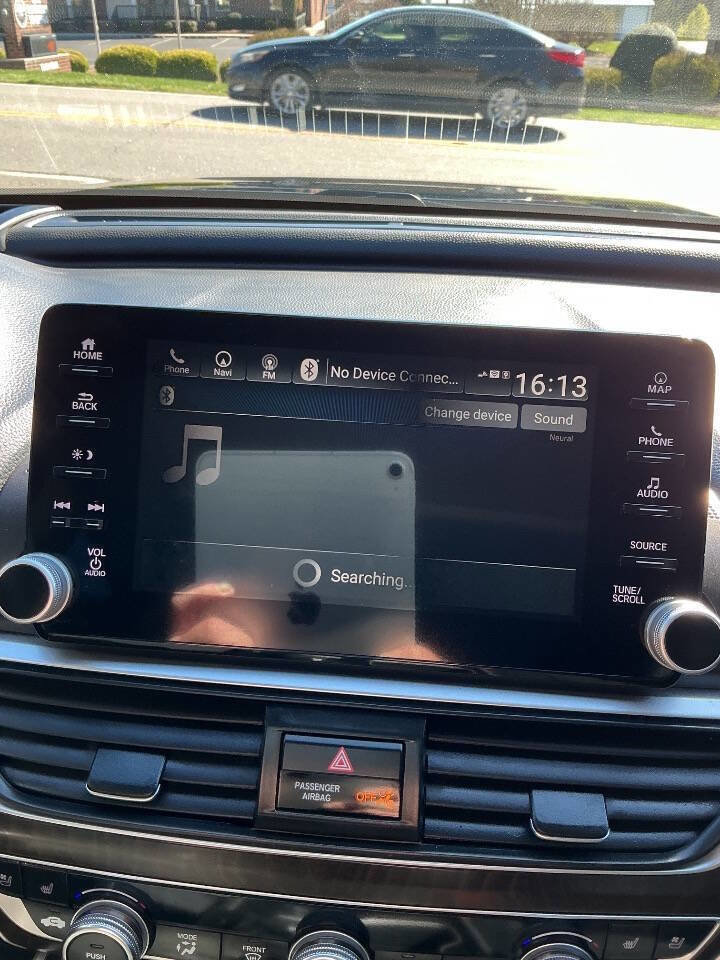 Used 2019 Honda Accord Touring image 20